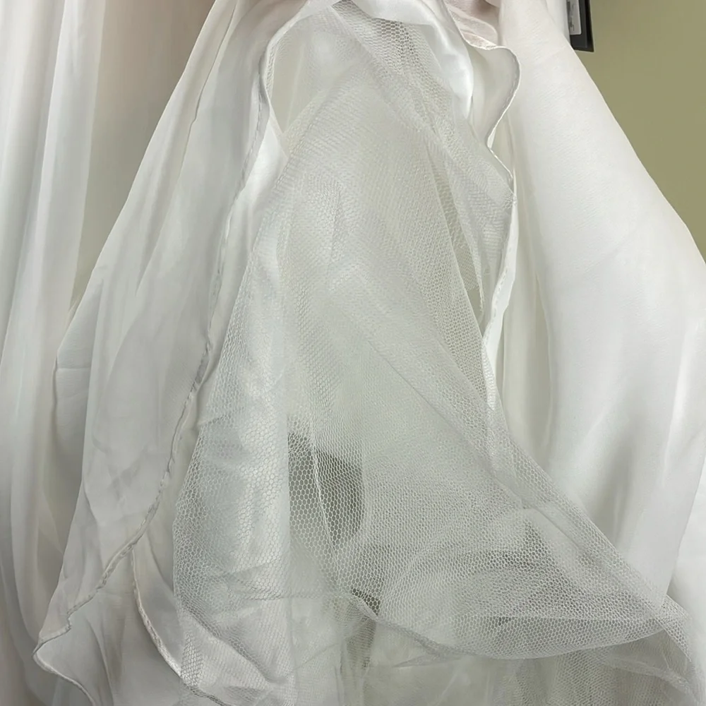 NEW IEENA for MAC DUGGAL 55272 White Chiffon Ball-Gown Wedding Dress Sz 0 - Picture 9 of 14